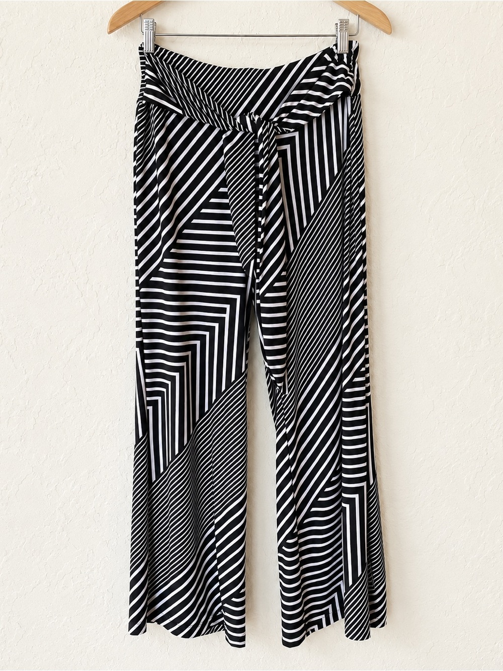 Robert Louis Black & White Geometric Wide-Leg Pants with Self-Tie